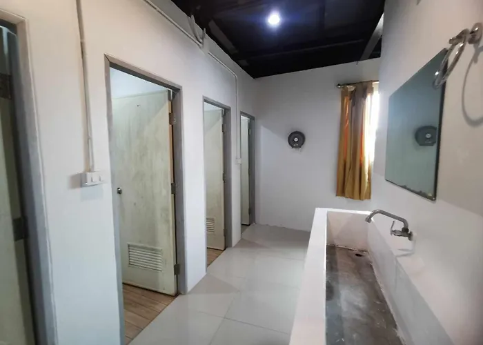 Albergue Baan1668 Hometel Near Chinatown One Banguecoque
