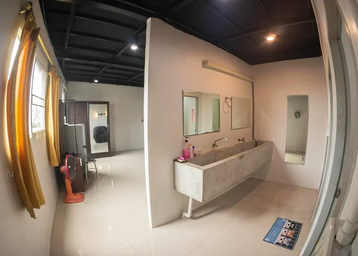 Baan1668 Hometel Near Chinatown One Bangkok
