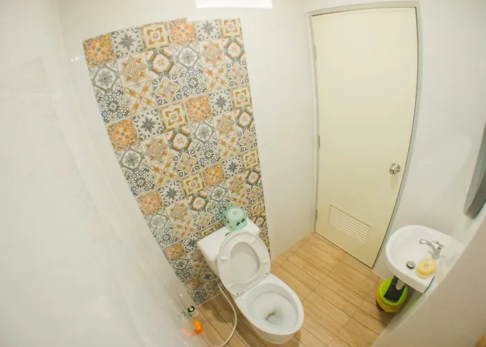 Baan1668 Hometel Near Chinatown One Albergue *